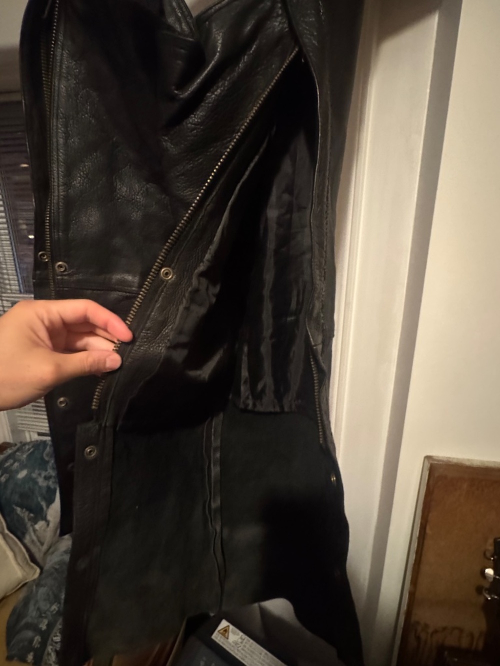Heavy-Duty Genuine Leather Chaps – Motorcycle / Riding - Picture 3 of 3